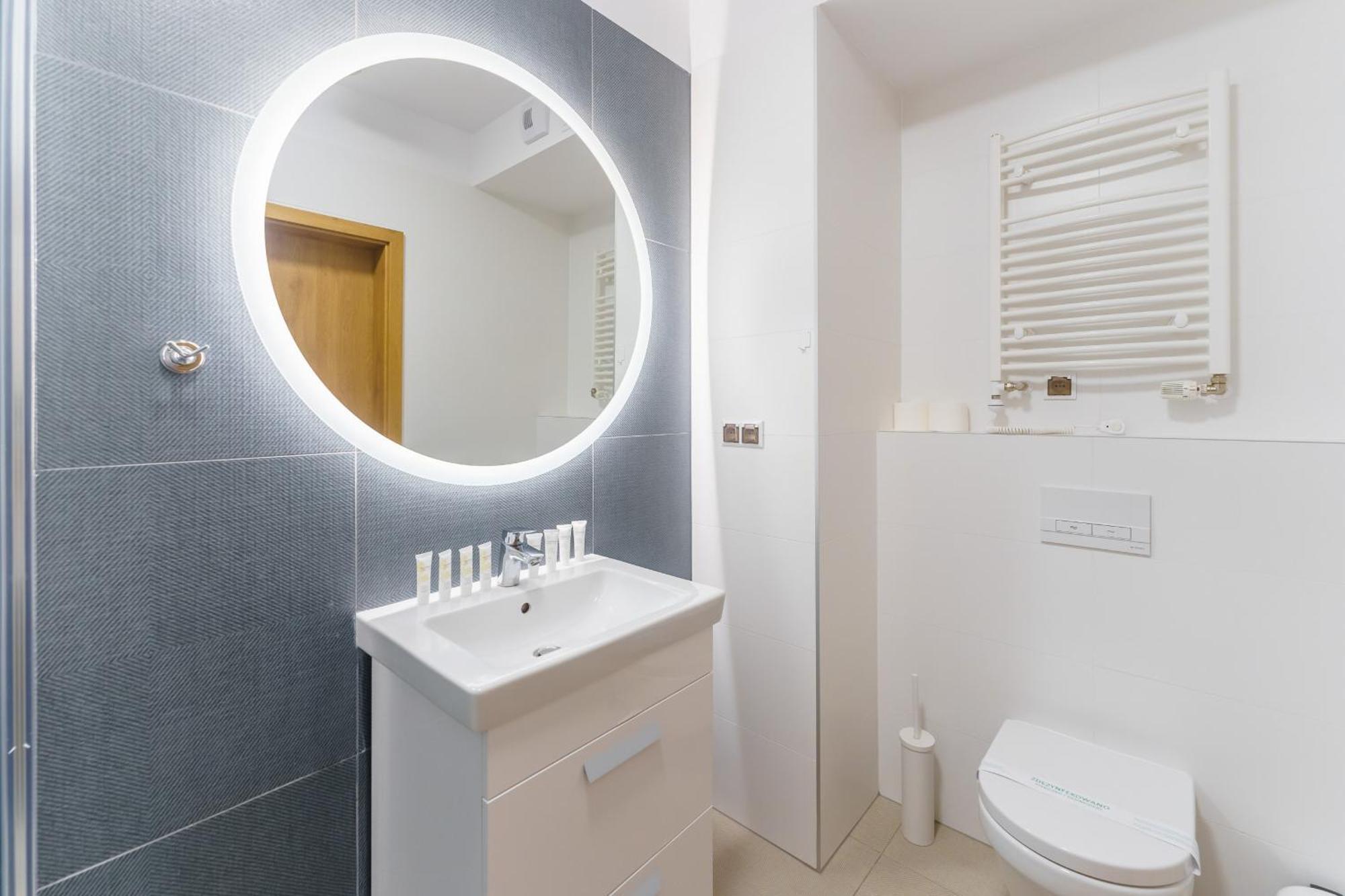 Aquamarina Prima Holiday Studios By The Beach By Noclegi Renters Miedzyzdroje Buitenkant foto